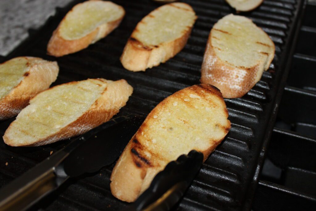 grilled baguette