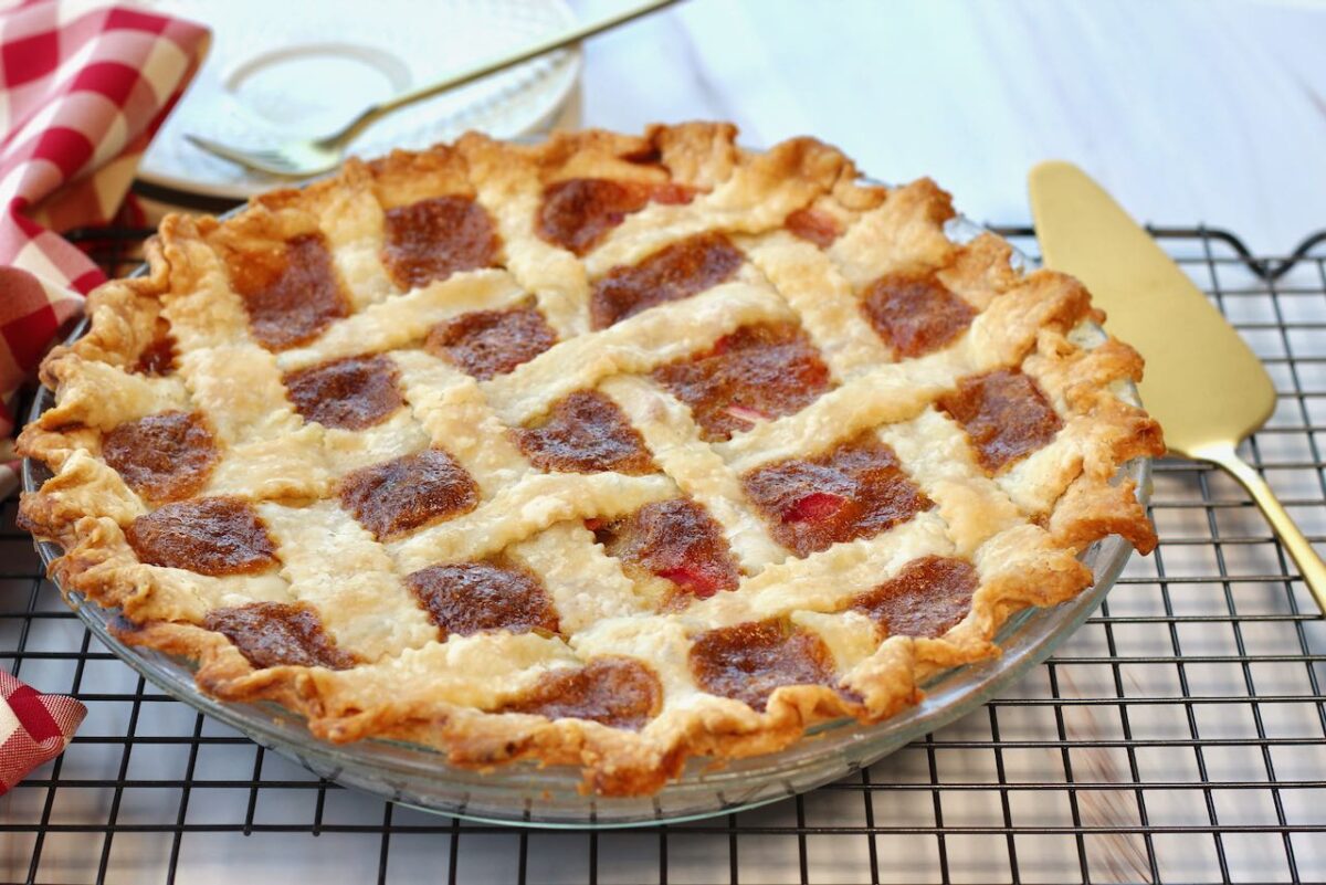 rhubarb custard pie