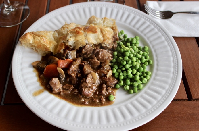 steak and guinness pie