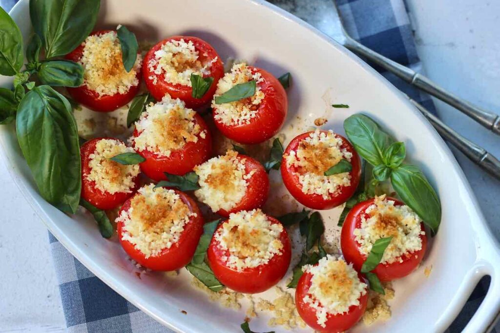 caprese stuffed tomatoes