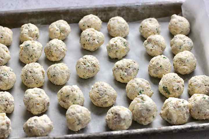 how to make sauerkraut balls