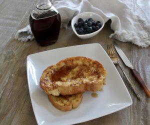 french toast with maple syrup