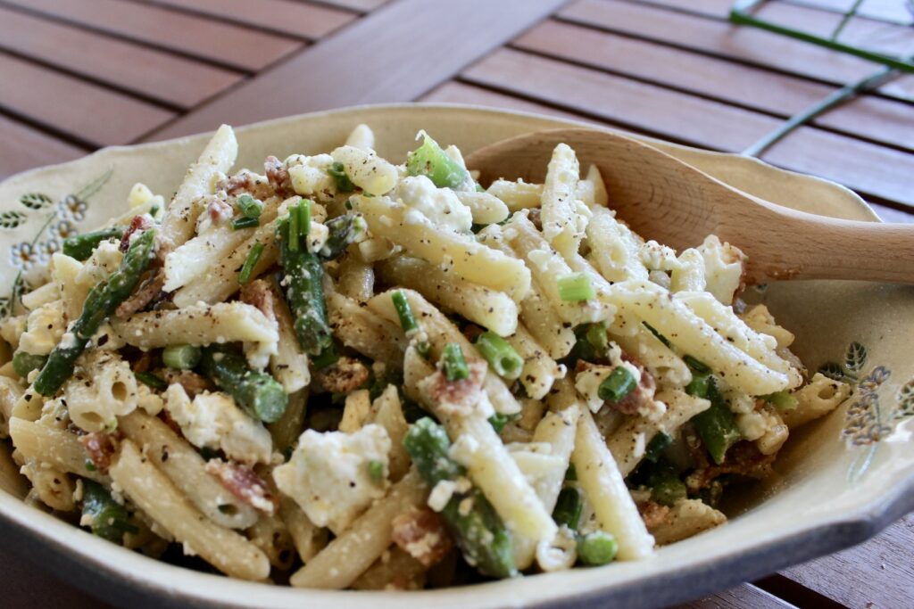 pasta salad with asparagus bacon and feta