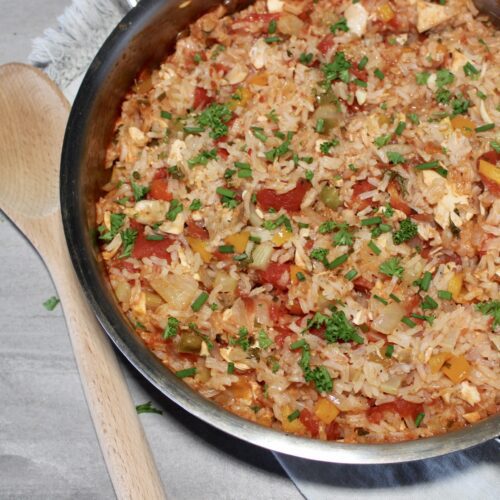 chicken with rice and tomato skillet dinner