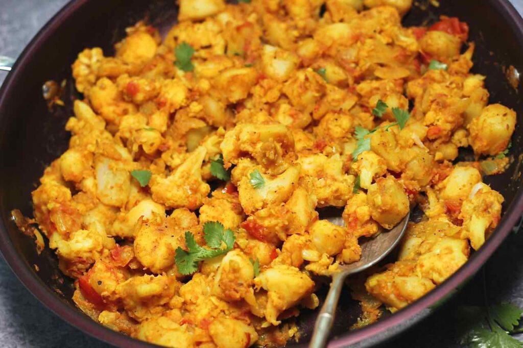 potato and cauliflower curry