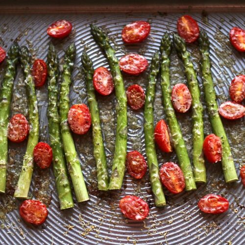 sheet pan asparagus with tomatoes