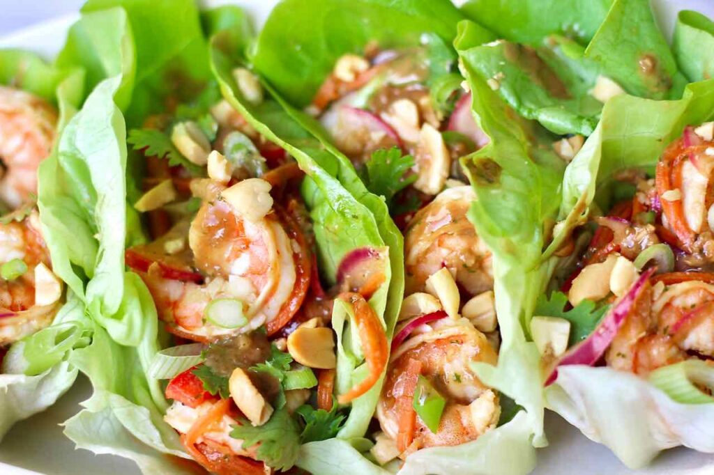 shrimp lettuce wraps with peanut sauce
