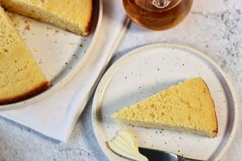 cornmeal cake