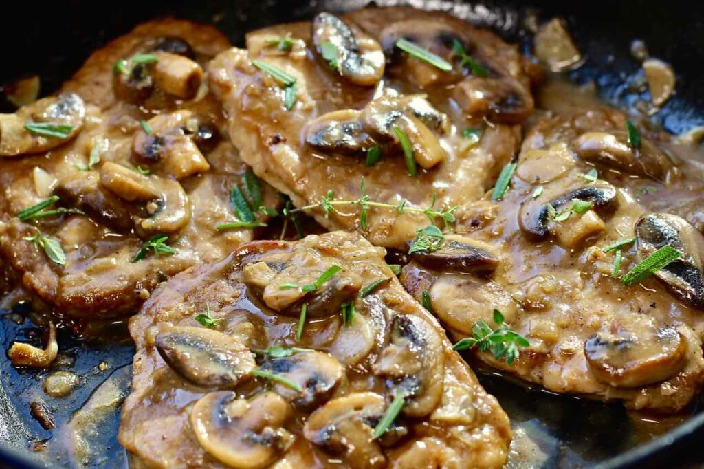 pork loins with mushroom sauce